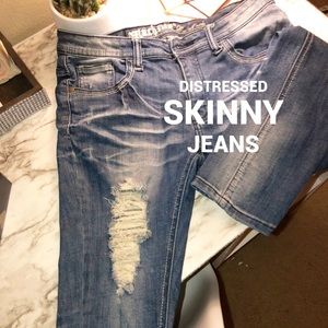Distressed Skinny Jeans